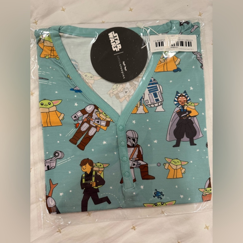 Little Sleepies Women’s Pajama Top Star Wars Grogu NWT size small